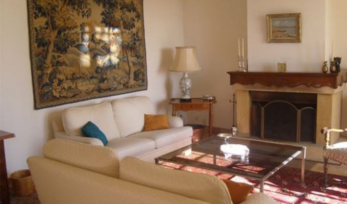 Provence luxury villa rentals Aix en Provence with private heated pool