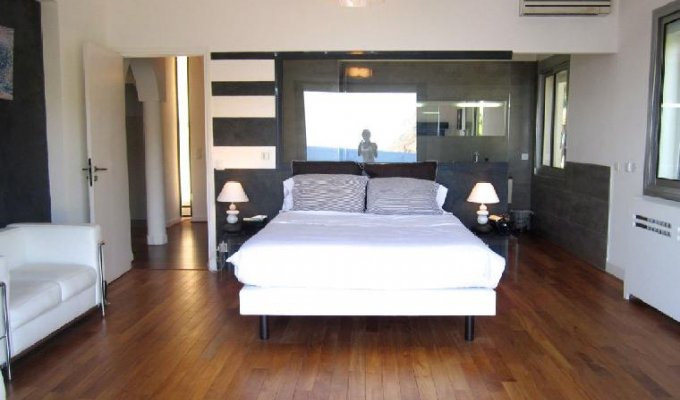Cassis Luxury Villa rental sea view private pool and staff