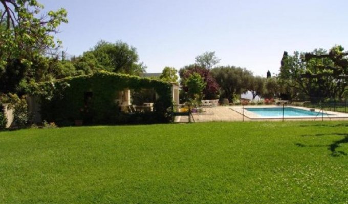Provence villa rentals Cassis with private pool