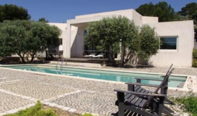 Provence luxury villa rentals Marseille with private pool and staff