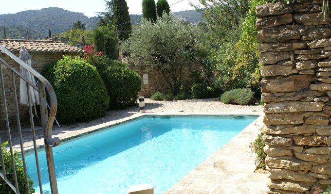 Provence Luberon villa rentals with private pool