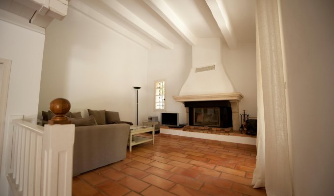 Provence Luberon villa rentals with private pool