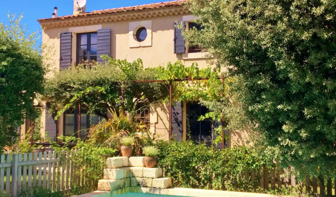 Saint Remy de Provence villa rentals with heated private pool