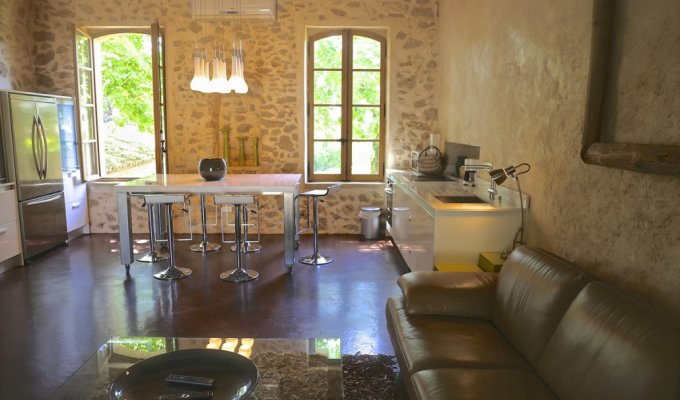 Provence Luberon villa rentals with heated pool