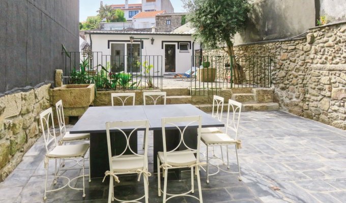 Porto Portugal Villa Rental with garden and terrace, Porto North Portugal