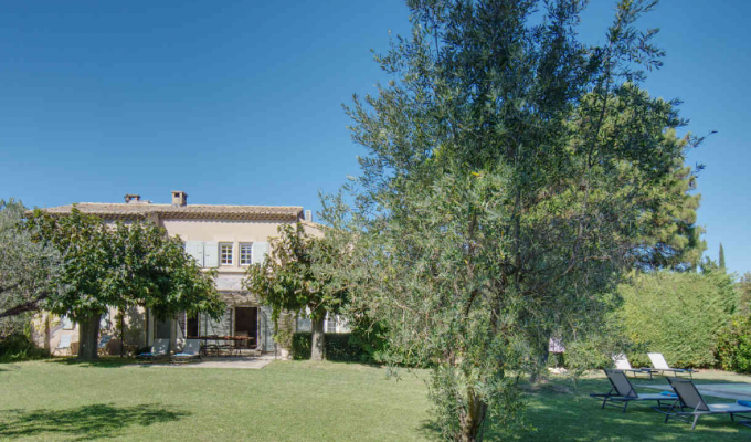 Saint Remy de Provence luxury villa rentals with private pool