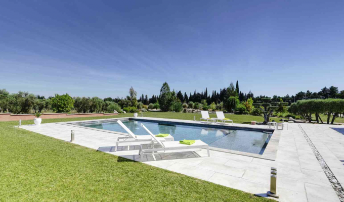 Saint Remy de Provence luxury villa rentals with private pool