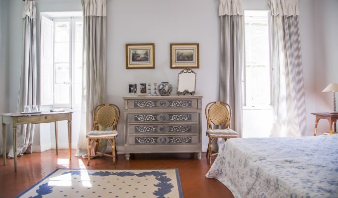 Provence Coast villa rentals near Arles heated pool receptions weddings