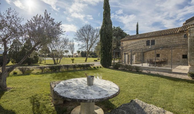 Saint Remy de Provence luxury villa rentals with heated private pool and staff