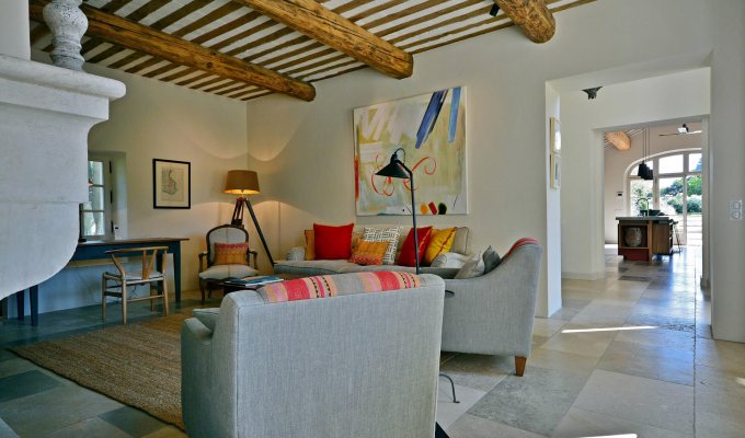 Saint Remy de Provence luxury villa rentals with heated private pool and staff