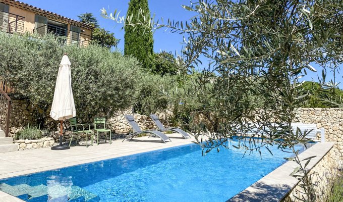 Provence Luberon Luxury villa rentals with private pool