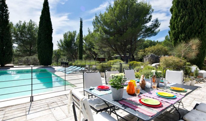 Saint Remy de Provence luxury villa rentals with private pool