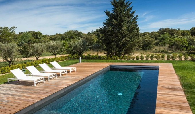 Provence luxury villa rentals Mont Ventoux with heated private pool