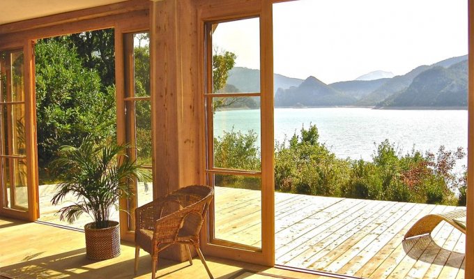 Provence Verdon Luxury Apartment Rental with view and private beach