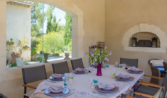 Saint Remy de Provence luxury villa rentals with private pool