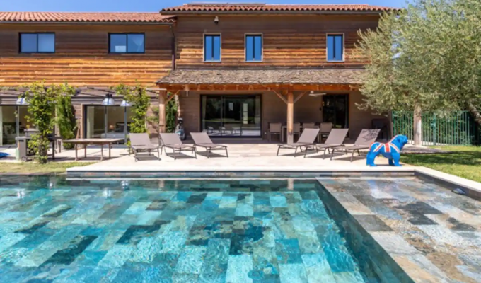 Luxury villa rental Saint Remy de Provence with private pool