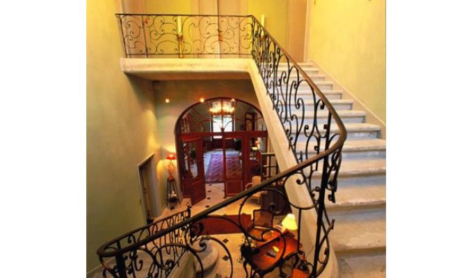 Provence luxury villa rentals Avignon with private pool & staff chef