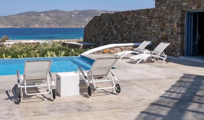 Greece Seaview Villa Vacation rentals Mykonos  private pool and close to the beach