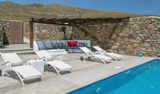 Greece Seaview Villa Vacation rentals Mykonos  private pool and close to the beach