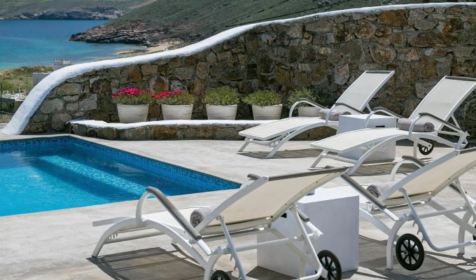 Greece Seaview Villa Vacation rentals Mykonos  private pool and close to the beach