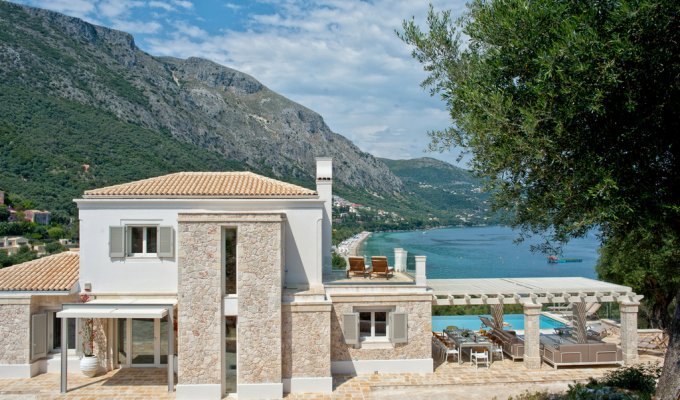 Greece villa vacation rentals