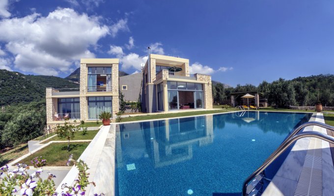 Greece villa vacation rentals