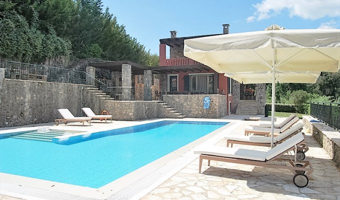 Greece villa vacation rentals