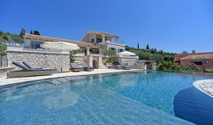 Greece villa vacation rentals