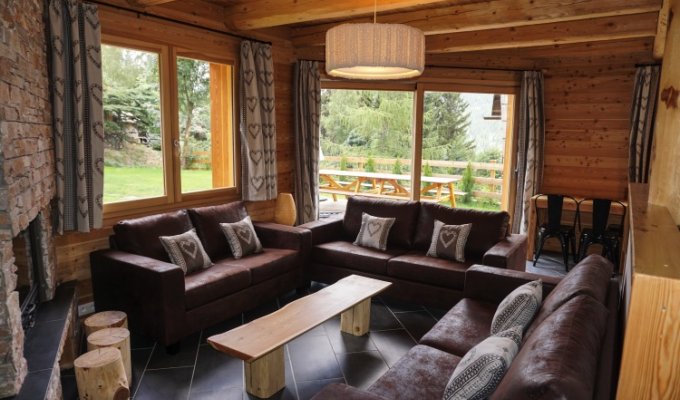 Serre Chevalier Luxury Chalet Rentals ski slopes jacuzzi