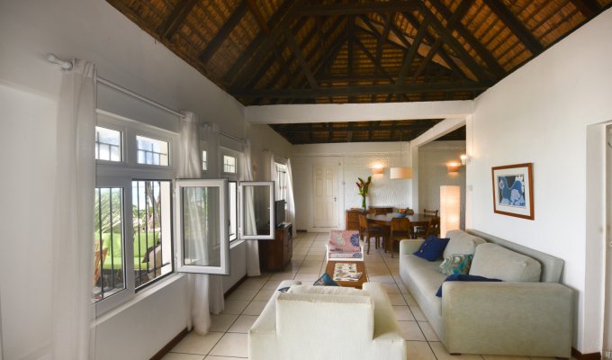 Beachfront Mauritius Villa rentals in Pointe d'Esny in the south-east and near the village of Mahébourg