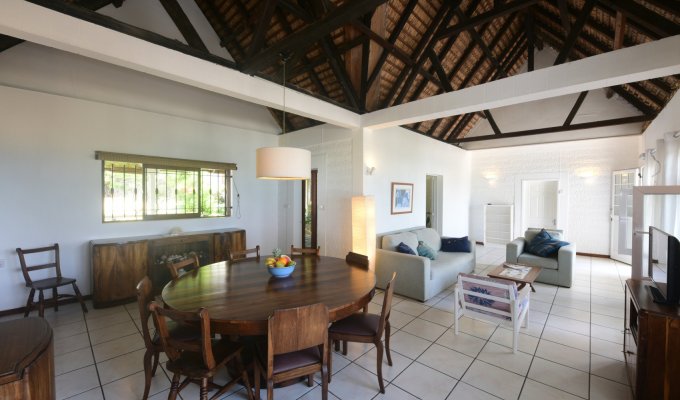 Beachfront Mauritius Villa rentals in Pointe d'Esny in the south-east and near the village of Mahébourg