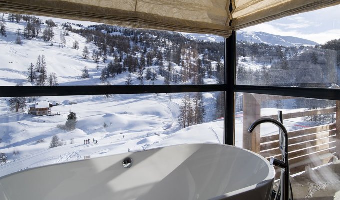 Vars Luxury Chalet Rentals ski slopes spa concierge services