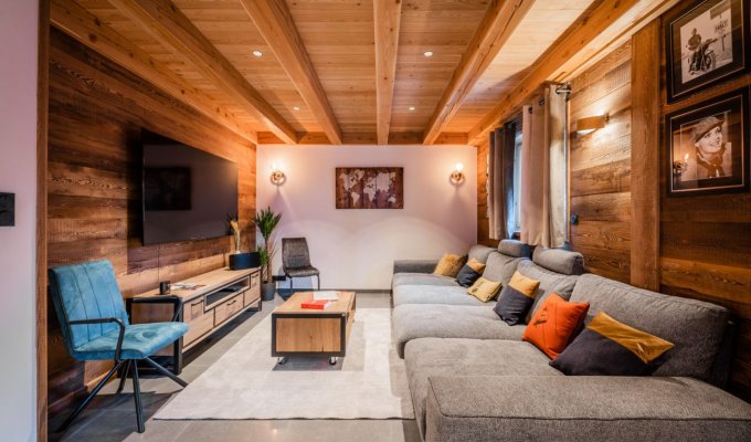 Luxury chalet rental Serre Chevalier Southern Alps at the foot of the slopes Spa sauna and concierge service