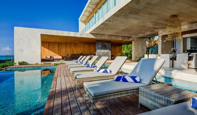 Mayan Riviera - Playa del Carmen Playacar beachfront villa vacation rentals with private pool and staff