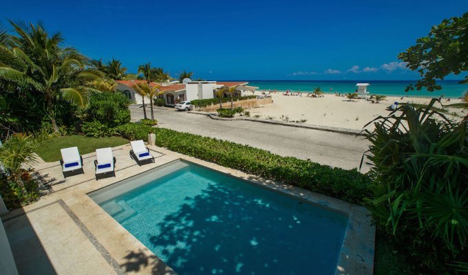 Mayan Riviera - Playa del Carmen Playacar beachfront villa vacation rentals with private pool and staff