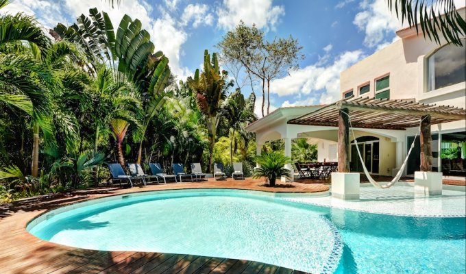 Yucatan - Mayan Riviera - Playa del Carmen Luxury villa vacation rentals Located on Golf Course with private pool and staff - Playacar