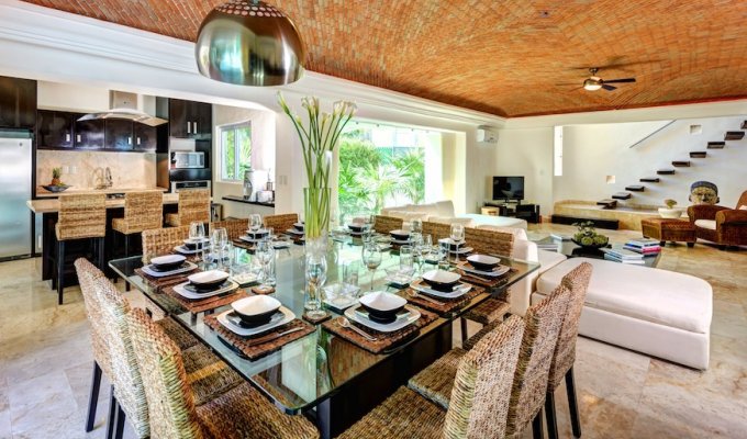Yucatan - Mayan Riviera - Playa del Carmen Luxury villa vacation rentals Located on Golf Course with private pool and staff - Playacar