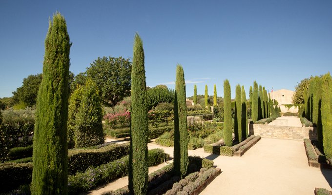 Provence Luxury villa rentals Aix en Provence Pool Weddings Receptions