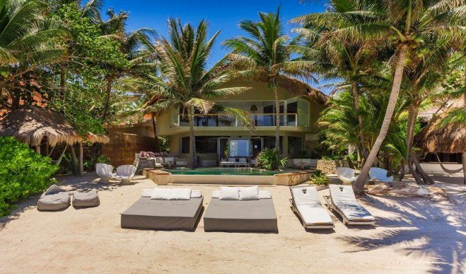 Yucatan - Mayan Riviera - Puerto Aventuras Luxury beachfront villa vacation rentals with heated private pool and staff