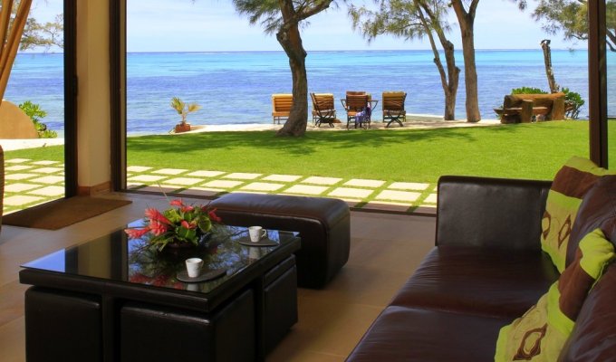 Beachfront Mauritius villa rentals in Poste Lafayette  Belle Mare with private pool 