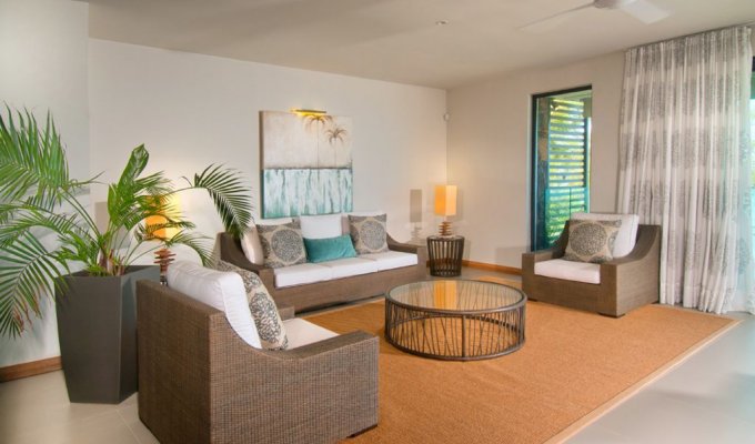 Mauritius Beachfront Apartment Rental in Pereybere with private pool and close to  Grand Bay