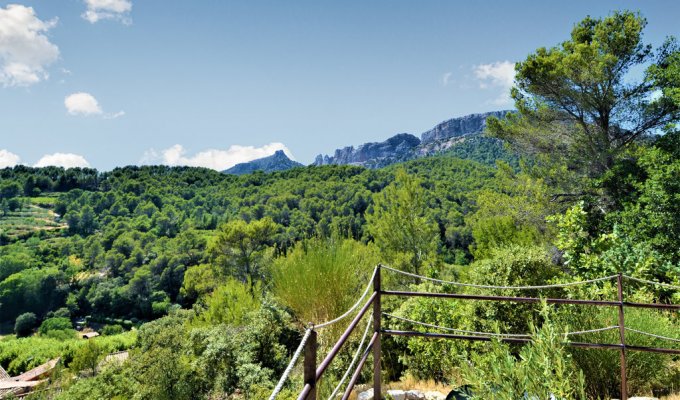 Mont Ventoux Provence Holiday Home Rental with Private Pool