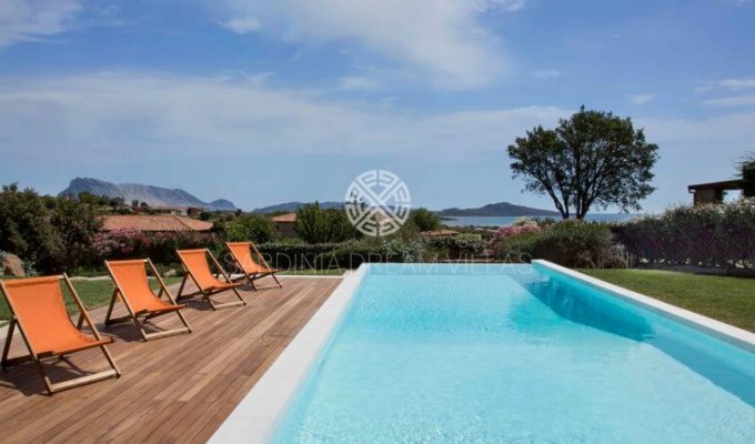 Sardinia Villa Vacation rental with private pool and close to the bay of Lu Impostu