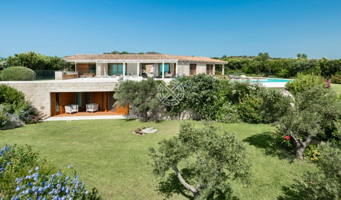 Sardinia Villa Vacation rental with private pool and Staff