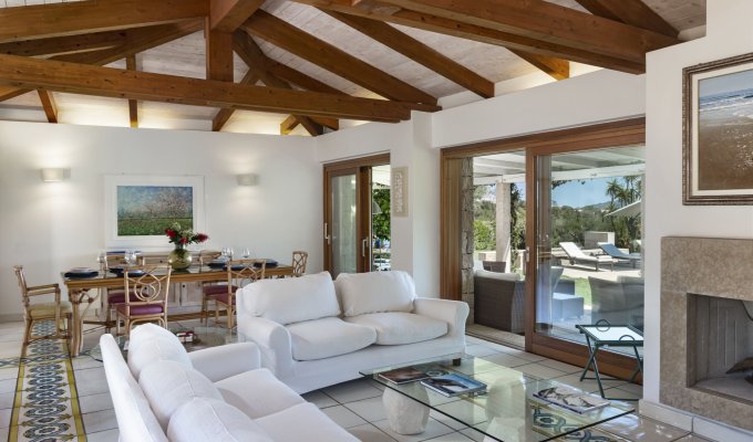 Sardinia Villa Vacation rental with private pool and Staff