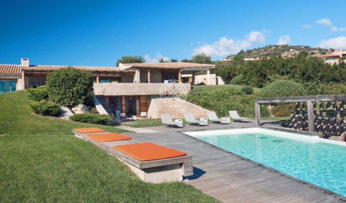 Sardinia Villa Vacation rental with private pool and Staff