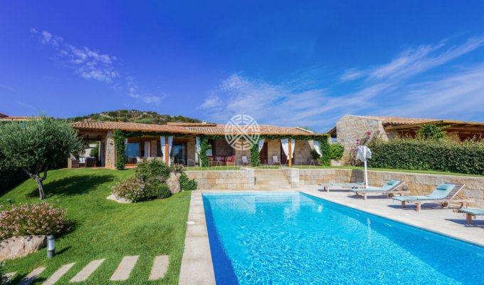 Sardinia Villa Vacation rental with private pool and Staff