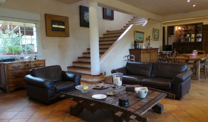 Provence Luxury villa rentals Aix en Provence with private pool spa