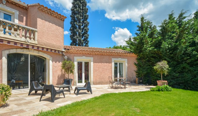 Villa rental Saint Remy de Provence Alpilles private swimming pool