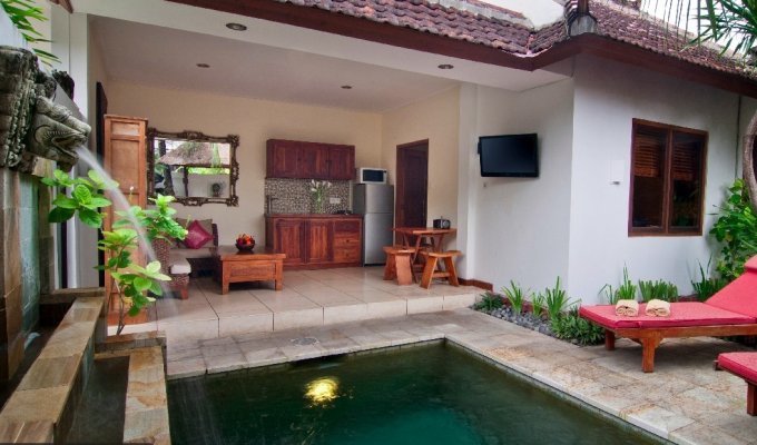 Seminyak Bali villa rental private pool close to the beach with staff  